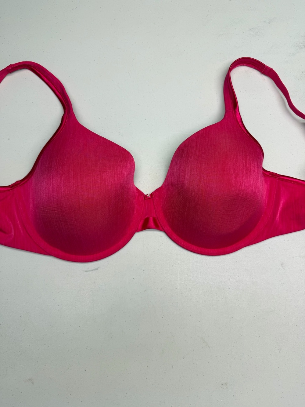 Vanity Fair Hot Pink Contour Underwire T-Shirt Bra Rhinestone Accent 40D *P1088